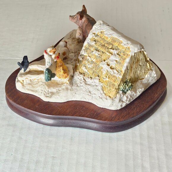 Lowell Davis "Waiting For Mr Lowell" Christmas 1993 Figurine Pigs Chickens - Picture 6 of 12